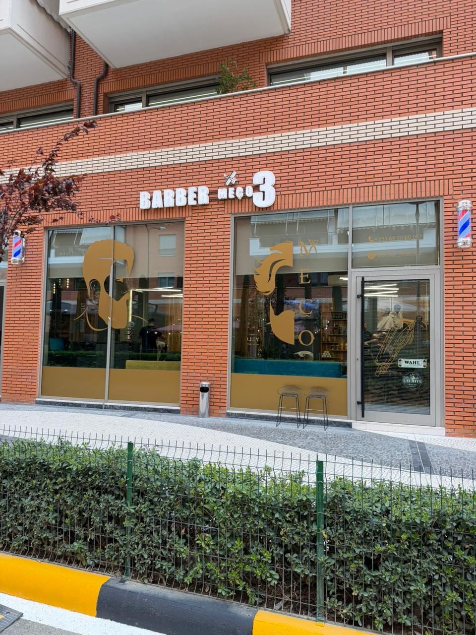 Barber Meço 3 Exterior